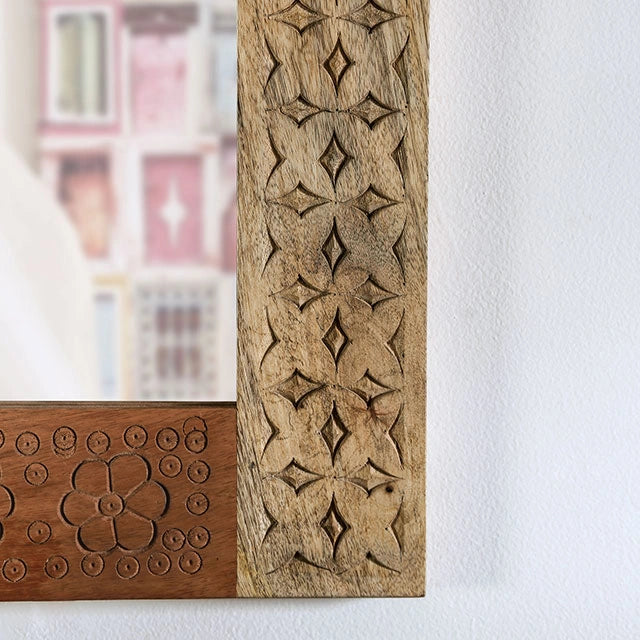 Blanchefleur Mirror
