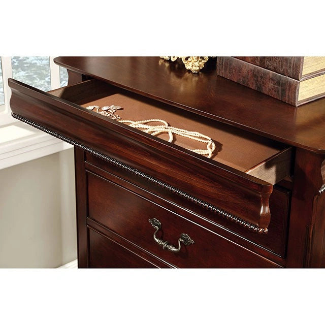 Mandura Chest