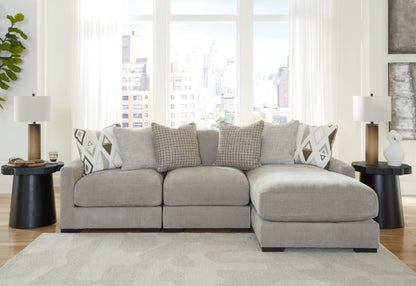 Sectional with Right Chaise