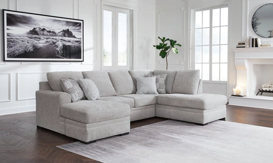 Sectional with Right Chaise