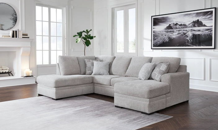 Sectional with Right Chaise (Copy)