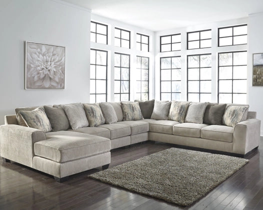 Sectional with Left Chaise