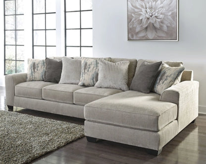 Sectional with Right Chaise