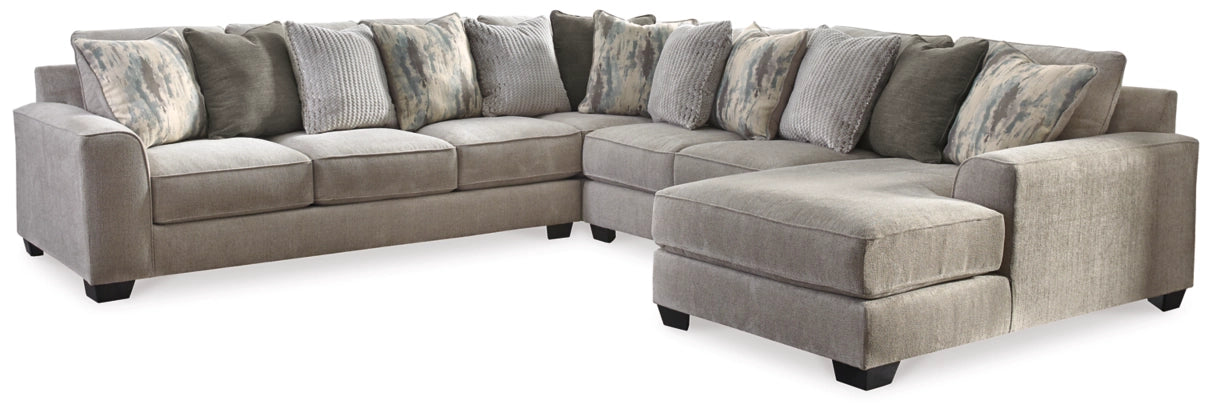 Sectional with Right Chaise