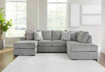 Sectional with  Right Chaise