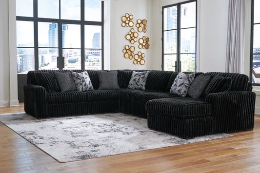 Sectional with Left or Right Chaise