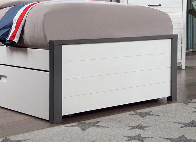Priam Full Bed