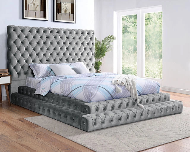 Stefania Queen Bed