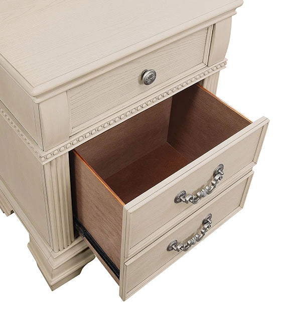 Pamphilos Queen Bed